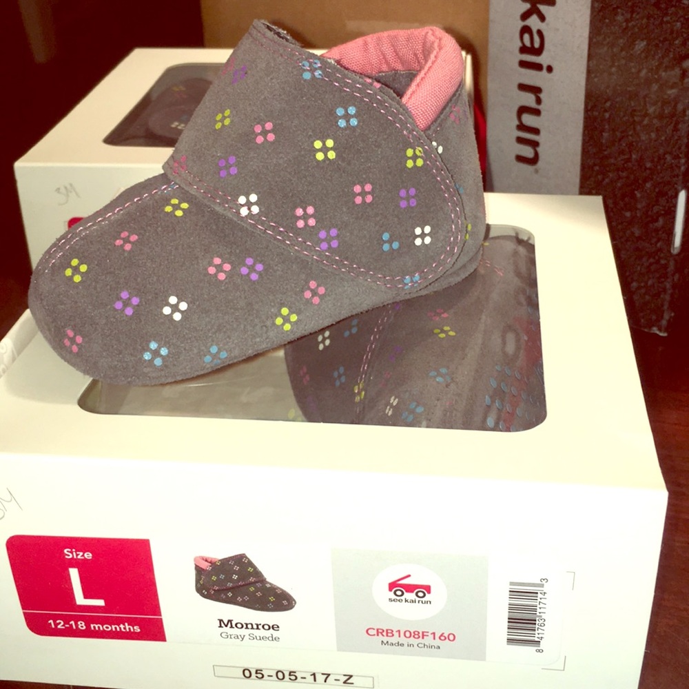 Free Shipping NIB Baby/Toddler Soft Sole Boots